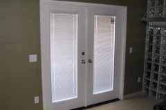 Mini-Blinds-1